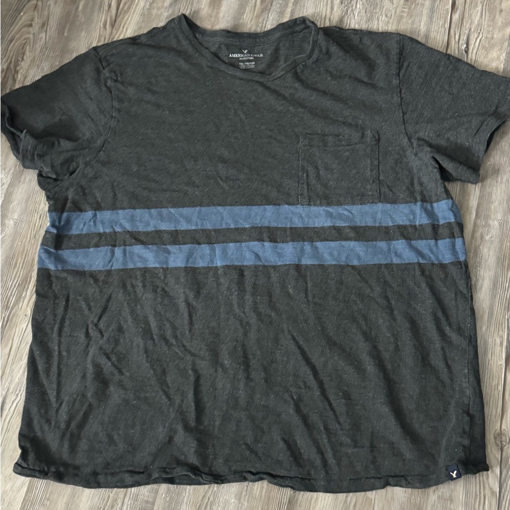 American Eagle Outfitters Gray and Blue Short Sleeve Tee
